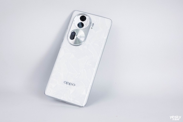 产品综合实力突出 OPPO Reno11 Pro全网热销表现抢眼
