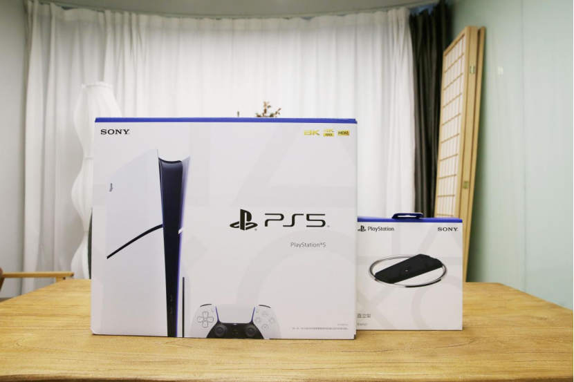 PS5轻薄版大幅瘦身？这就是粉丝心目中的PlayStation 5！